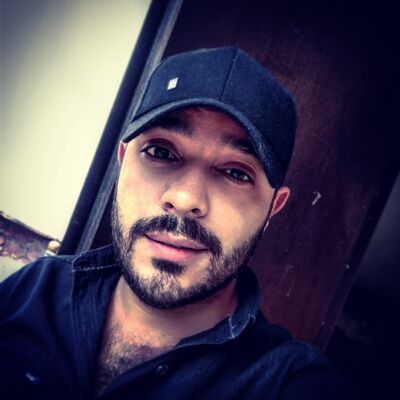  ,   Oscar, 33 ,   