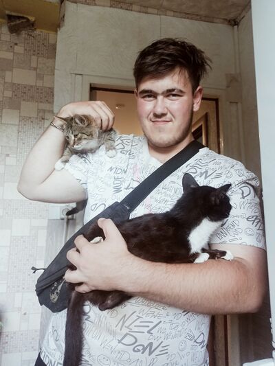  ,   Egor Walker, 19 ,   ,   