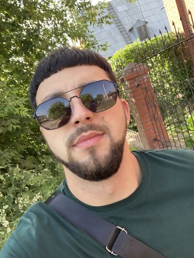 ,   Rafayel, 33 ,   ,   