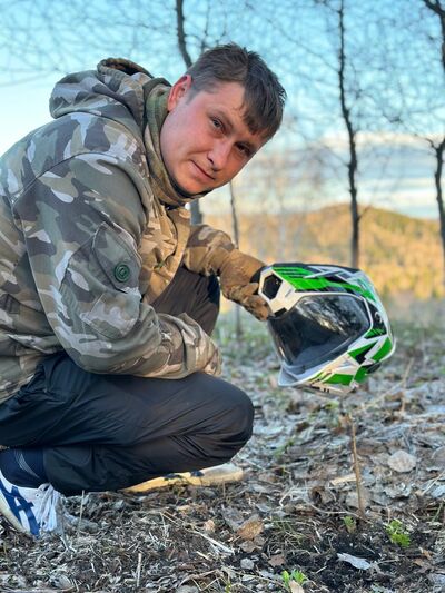  ,   Gleb, 32 ,   ,   
