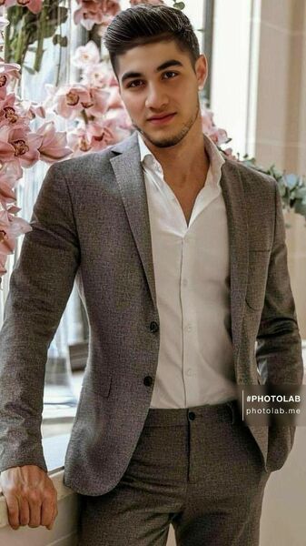  ,   Sardorbek, 20 ,   ,   