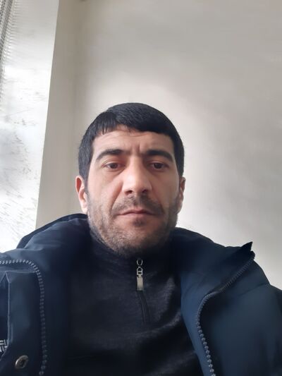   ,   Artur, 41 ,   ,   , 