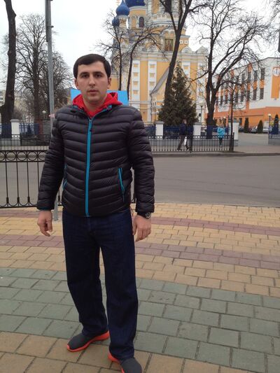  ,   Leo, 37 ,   