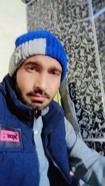  ,   Aswan Khan, 30 ,   ,   