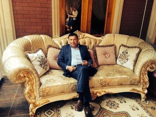  ,   Ruslan, 58 ,   ,   , c 
