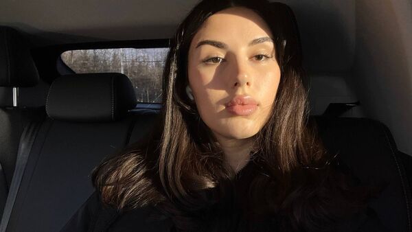  ,   Milana, 27 ,   ,   
