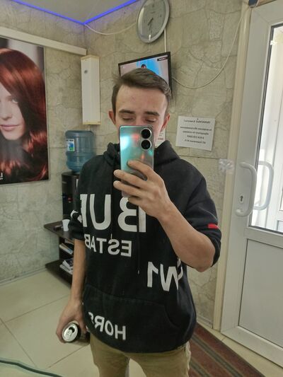  ,   Maksim, 27 ,   ,   , c , 