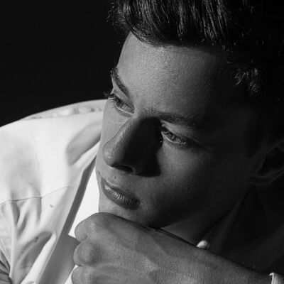  ,   Maksim, 23 ,   ,   , c 