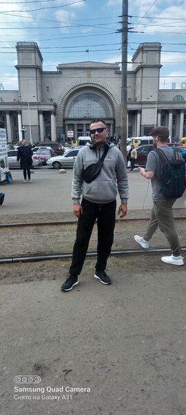  ,   Aleks, 40 ,   ,   