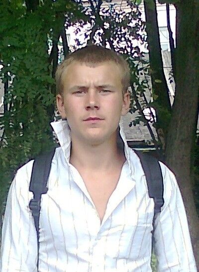  ,   Denis, 32 ,   ,   , c 