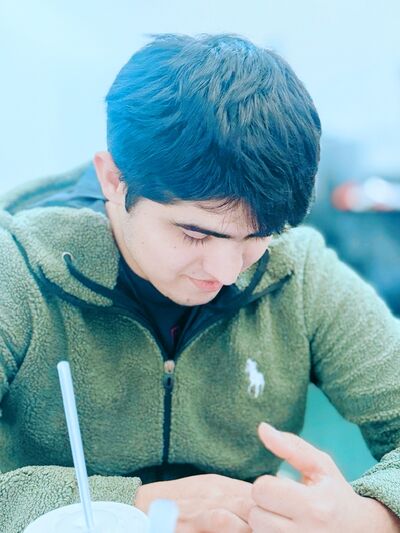  ,   Sheich, 21 ,   ,   