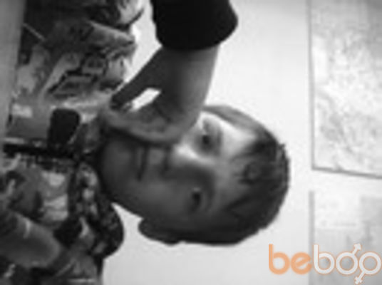  ,   Edvin, 32 ,   