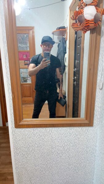  ,   Dany, 35 ,   ,   