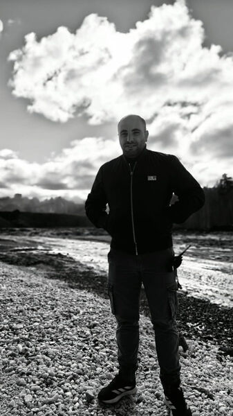  ,   David, 28 ,   ,   