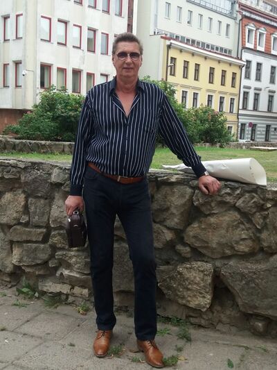  ,   Vlado, 64 ,   ,   , c 