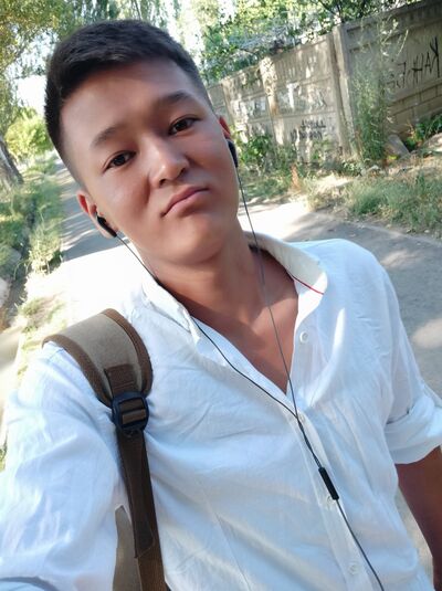  ,   Ikrom, 26 ,   ,   , c 