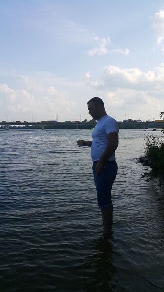  --,   Erik, 35 ,     , c 