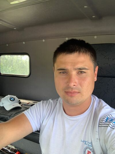  ,   Vasiliy, 35 ,   ,   