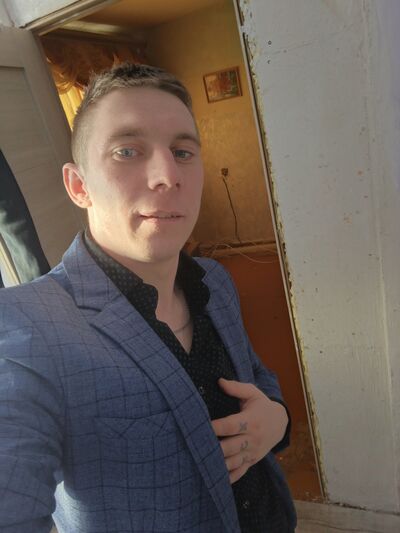   ,   Anton, 27 ,   ,   , c , 