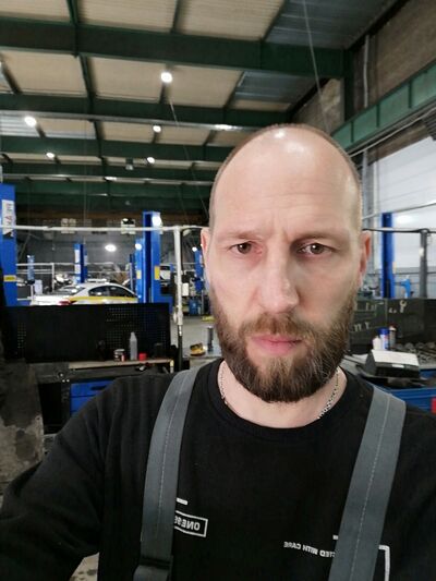  -,   , 44 ,     , c 