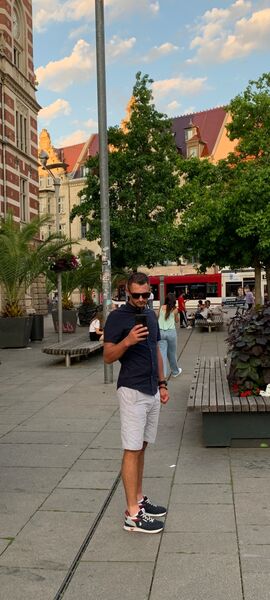  ,   Ivan, 28 ,   ,   