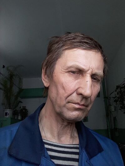  ,   Viktor, 65 ,   