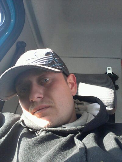  ,   Vadim, 37 ,   