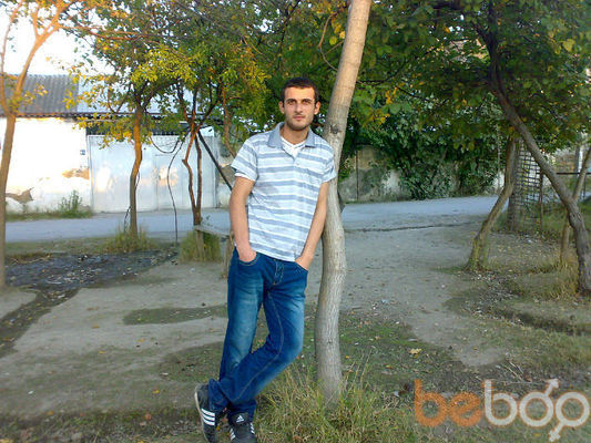  ,   Nurik, 36 ,   