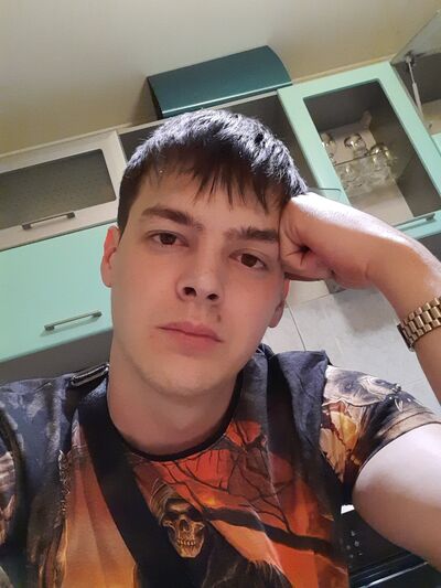  ,   Denis, 27 ,     , c 