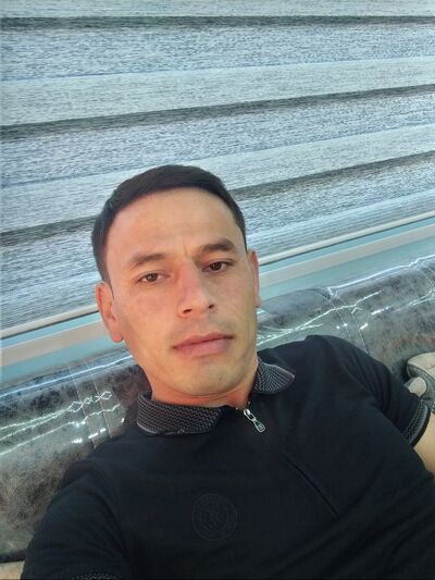  ,   Alik, 32 ,   ,   