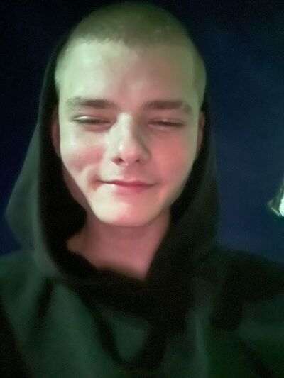  ,   Rodion, 19 ,   ,   