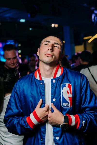  --,   , 27 ,   ,   