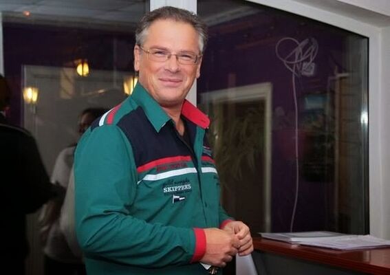  ,   Bernard, 61 ,   ,   , c 