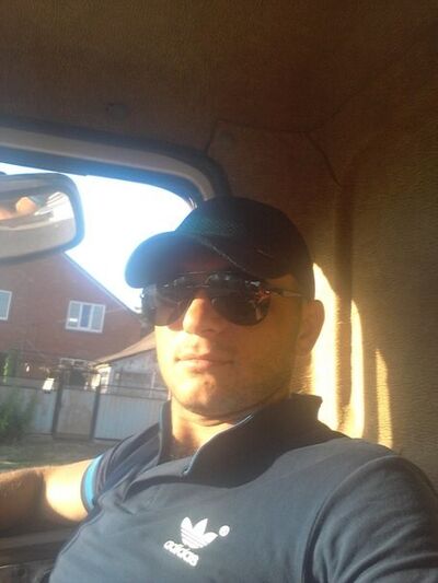  ,   Stanislav, 37 ,   ,   , c 