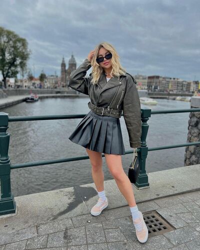  -,   , 23 ,   ,   