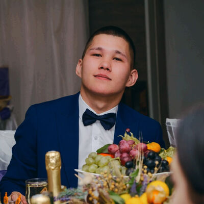  -,   Denis, 26 ,   ,   