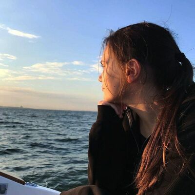  ,   Alina, 19 ,   ,   