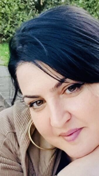  ,   Anna, 49 ,   c 