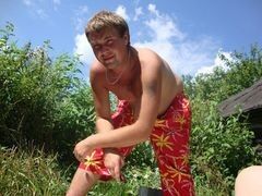  ,   Artem, 36 ,   