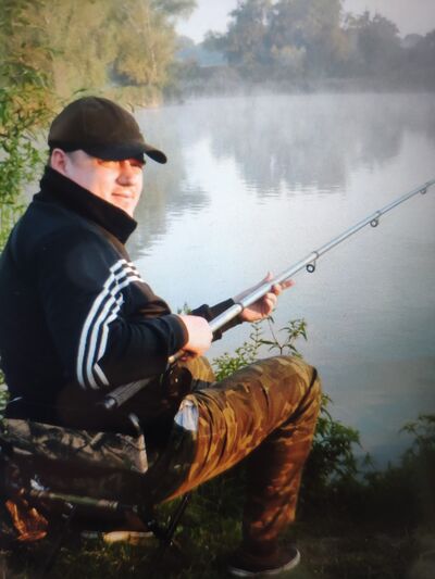  ,   Aleks, 39 ,  