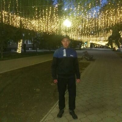  ,   Gennadui, 33 ,   ,   