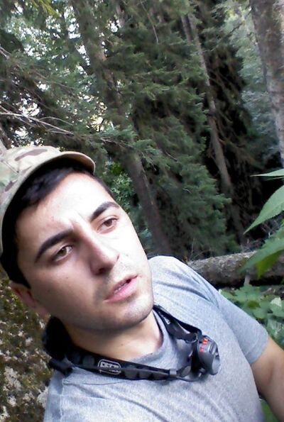  ,   Luka, 32 ,   ,   , c 