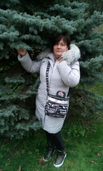  ,   Marina, 46 ,   c , 