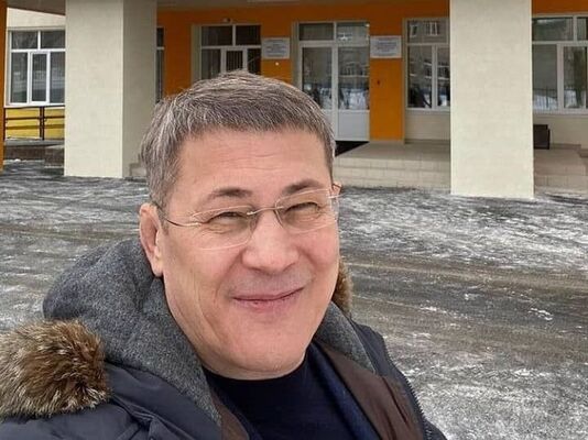  ,   Rufus, 60 ,   ,   