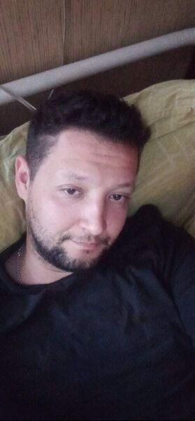  ,   Alex, 40 ,   ,   