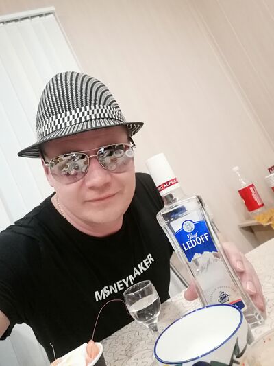  -,   Sergey, 44 ,   ,   