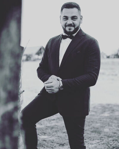  ,   Marciano, 28 ,   ,   