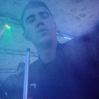  18622868  Andrian, 26 ,    