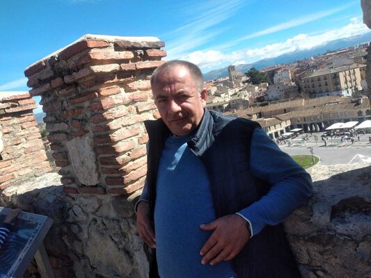  Madrid,   , 49 ,   ,   