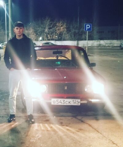 ,   Bahrom, 23 ,   c 
